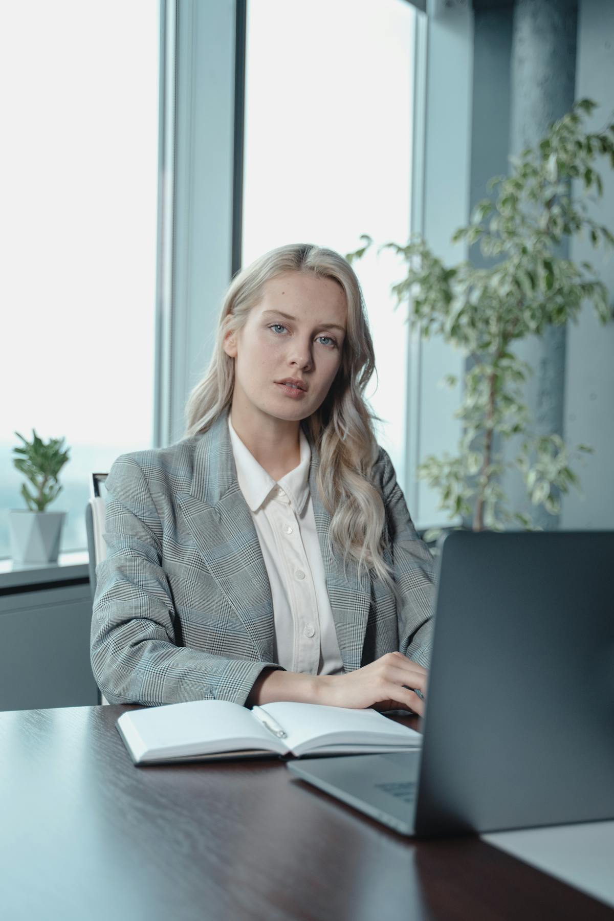 Recruitment specialist in an office setting